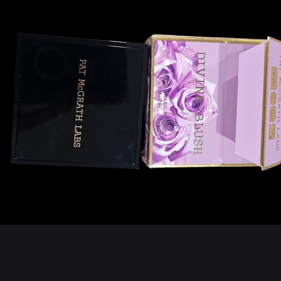 DIVINE BLUSH - Picture 4 of 4